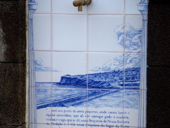 Chafariz sito  à Estrada Regional, Canto da Areia